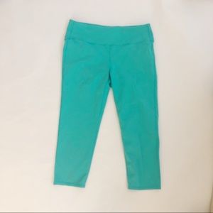 ATHLETA CHATARUNGA CATALINA GREEN CROP LEGGINGS